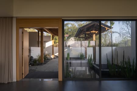 Xindu • Herbal Fragrant Cottage